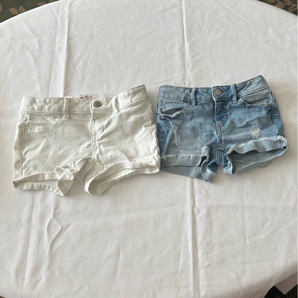 Bundle 2 SO Distressed Denim girl Shorts size 7 and white shorts size 8 - Picture 7 of 9